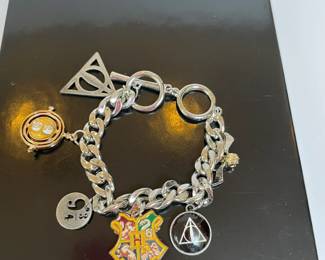  Harry Potter Charm Bracelet  Hogwarts Crest, Deathly Hallows