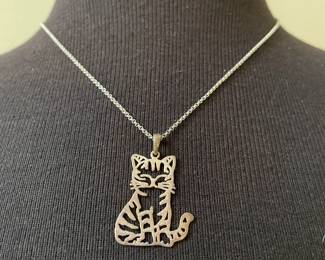  Silver Necklace with Striped Silver Cat