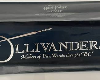 Harry Potter Hogwarts Ollivanders Wands  Packaging Front