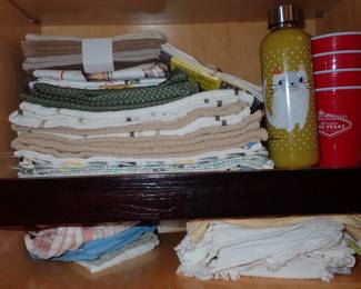 KITCHEN TOWELS