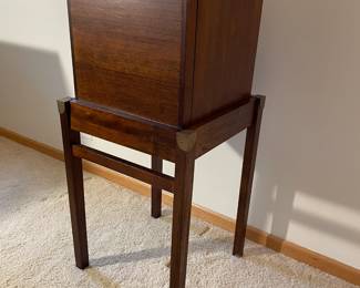  Wine Bar  Angle View