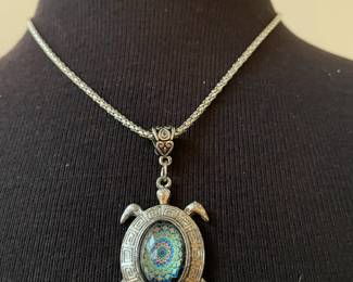 Silver Necklace with a Turtle Mosaic Pendant