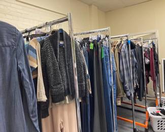 So many clothes, Mens, Womens and Childs!! Motivated Seller