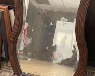 Beveled glass mirror