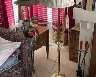 Floor lamps 