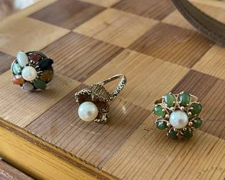 Pearl, jade, Opal and more rings 