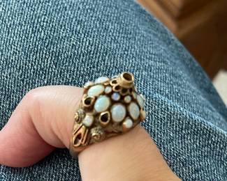 Amazing 12k gold Opel ring 