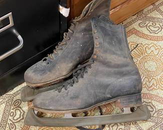 Old ice skates 
