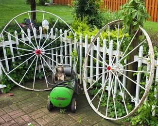 ANTIQUE IRON BUGGY WHEELS.