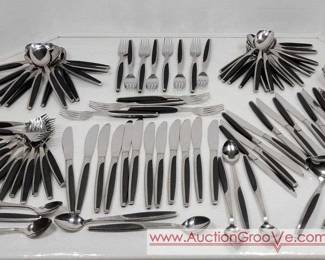 11 95 Piece Mar Crest Ebony Elegance Atomic Starburst Stainless Steel Silverware Set