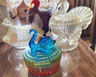 Swans, hens, and turkeys!