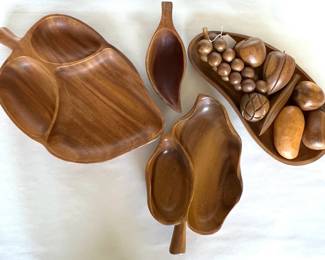 Wooden snack servers