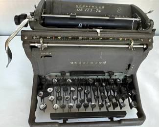 1940's Underwood typewriter
