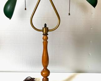 Double arm lamp