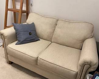 loveseat