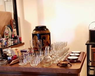 Barware, Vintage ItalianToleTea Canister