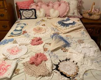 Doilies, Vintage Butterfly Sheet Set