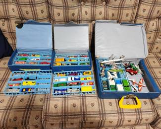 multiple antique car toy sets