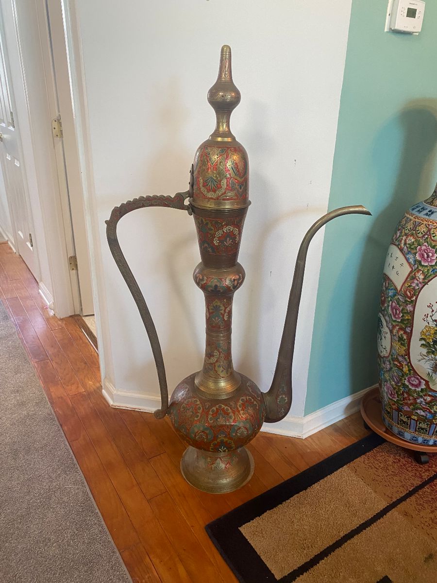 McKenzie Estate Sales & Auctions (Smithville NJ) starts on 5/23/2024