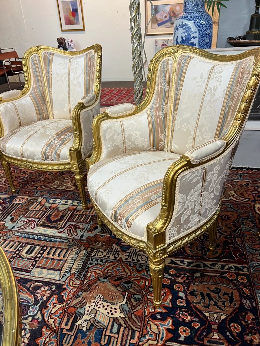 Waverley Estate Sale in Sarasota, FL starts on 5/22/2024