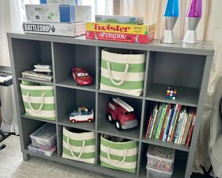 kids corner (games, books, etc.) all in excellent condition