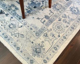 contemporary blue room-sized rug