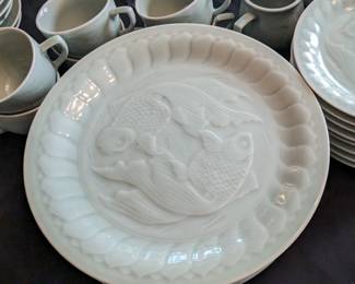 Chinese Celadon Koi Fish china set_plate detail