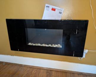 Wall hanging electric fireplace