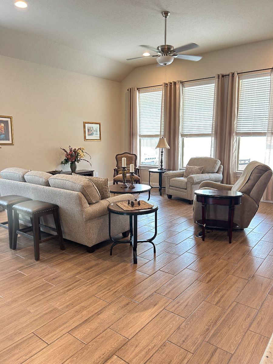 GOLDEN GIRLS ESTATE SALE in Kerrville, TX starts on 5/24/2024