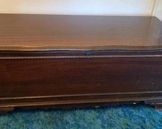 Lane Cedar Chest For Repair