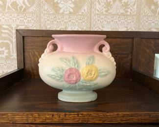 Hull Art Pottery Open Rose Vase