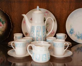 Vintage Royal Doulton China
