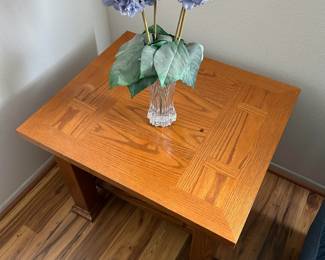 End table