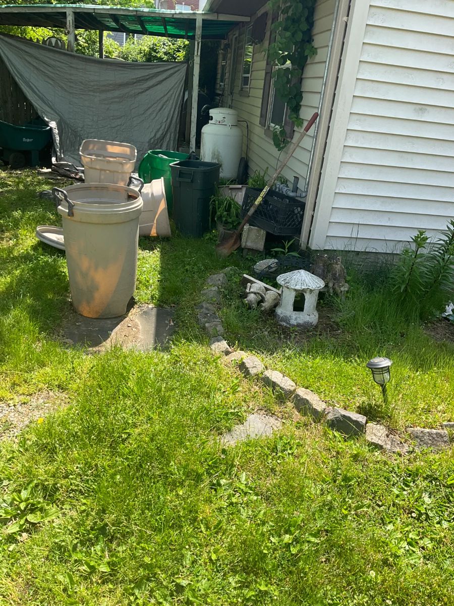 MATAWAN ESTATE SALE in Matawan, NJ starts on 6/1/2024