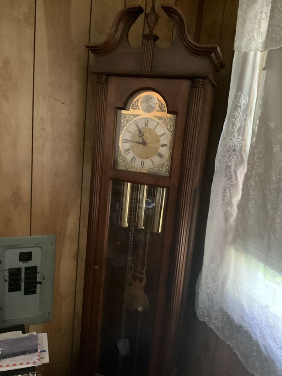 MATAWAN ESTATE SALE in Matawan, NJ starts on 6/1/2024