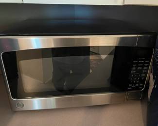 Microwave $ 70.00