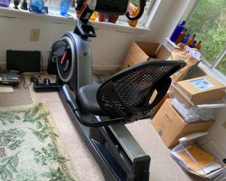 Nordic Trak Recumbent Bike - VR23 $ 360.00