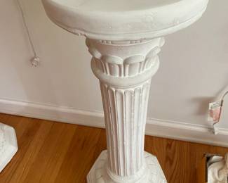 Pedestal $ 74.00
