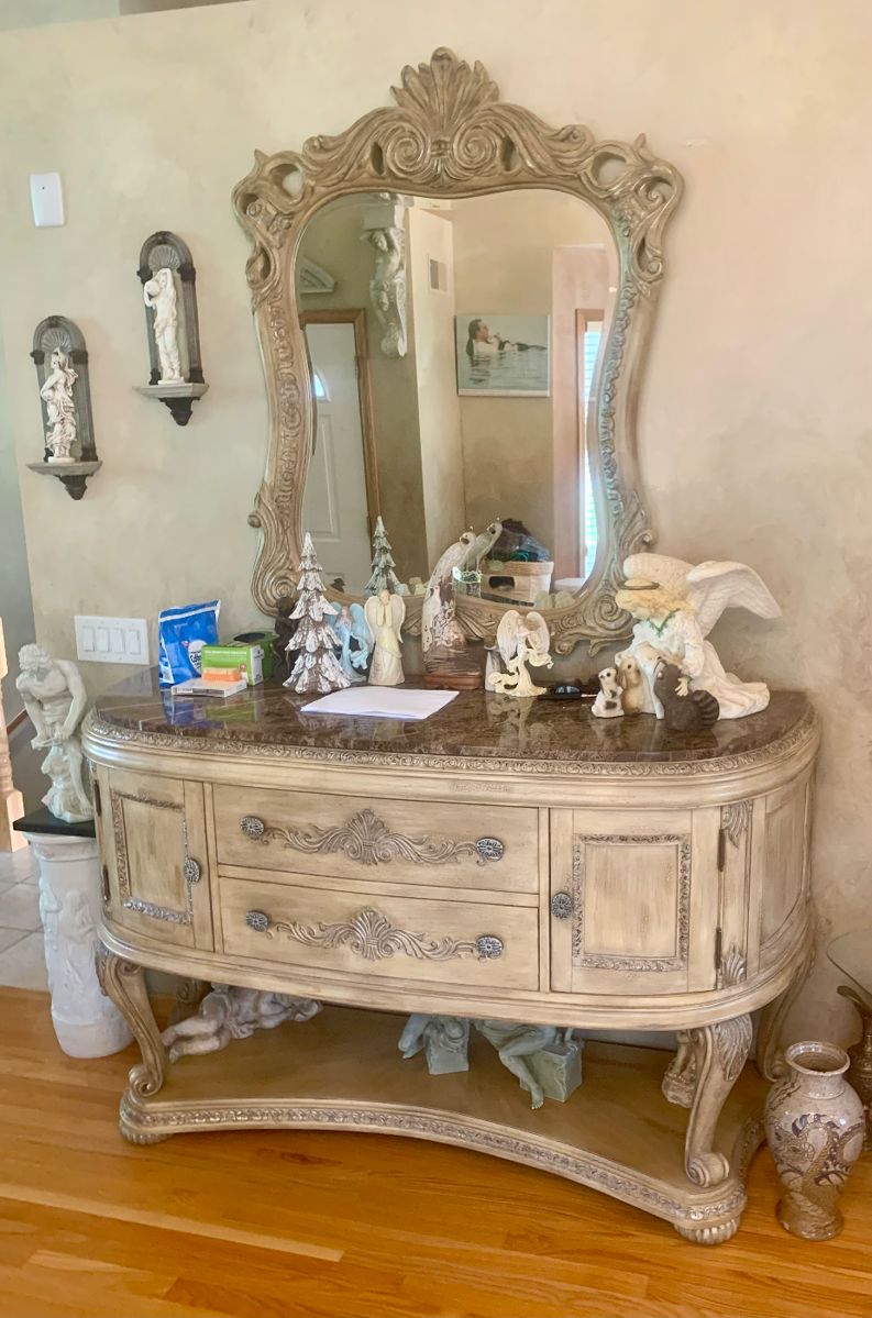 Blue Moon Estate Sales/ White Bear Lake starts on 6/14/2024