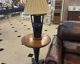 Flexsteel end tables