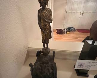 $800 Bronze Thai statue of Buddha teaching the inhabitants of the underworld.