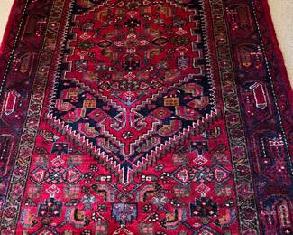 $900 or highest offer whichever is greater. Superfine Persian Hamadan rug ca. 1975 finest lamb's wool pile hand knotted on cotton base. 7'3" x 4'3"