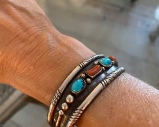 $250 - Signed F. Thompson sterling cuff Navajo bracelet 