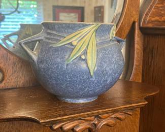 $100 Roseville unsigned Velmoss II 5 x 9