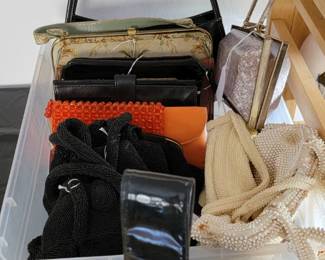 vintage handbags, wallets