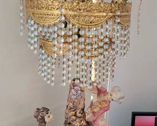 Italian ceramic/ Capodimonte chandelier table lamp