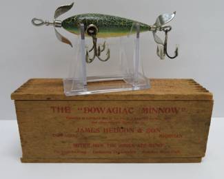 Wooden Dowagiac minnow lure box and Heddon 100 crackle back lure