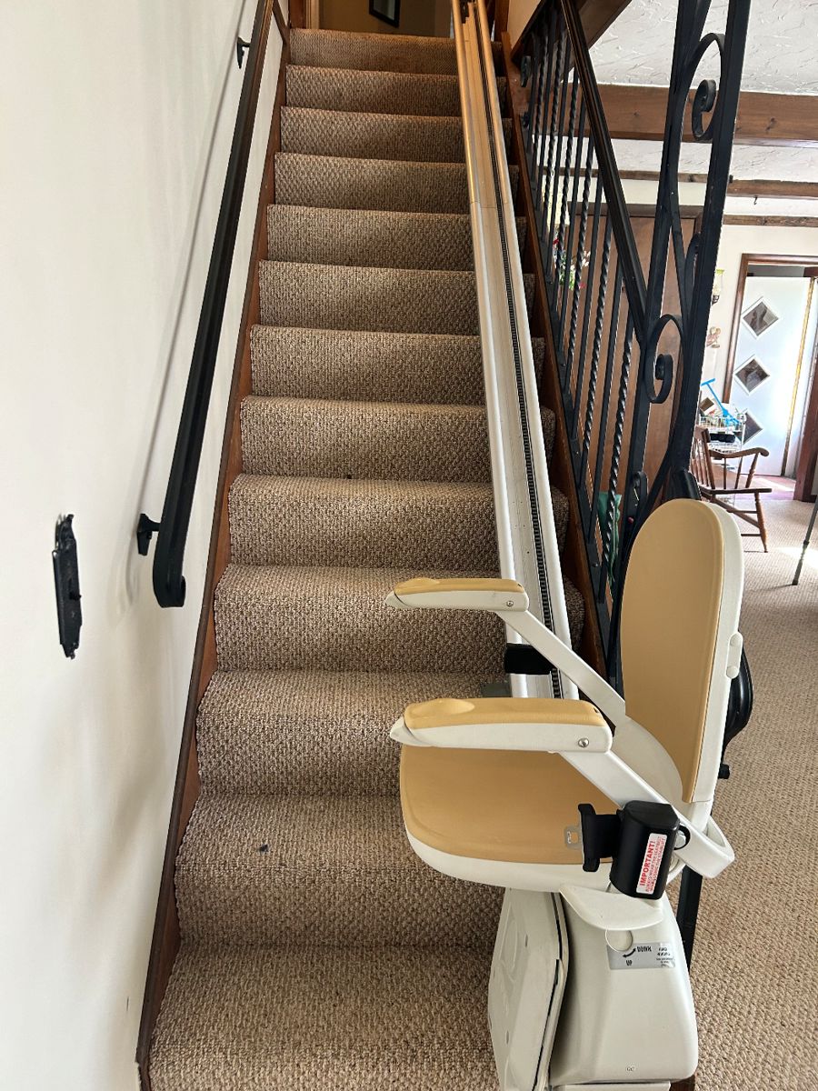 Fairport Village Estate Sale by Flour City... starts on 6/7/2024