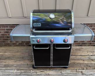 Weber Gas Grill - Gensis $200