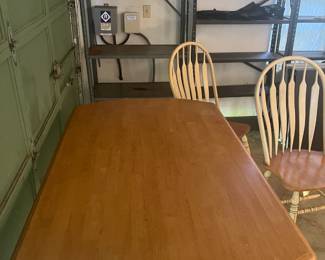Farmhouse style dining table w/6 chairs $250